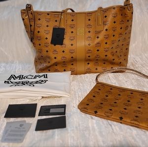 MCM Large Liz Reversible Visetos Shopper